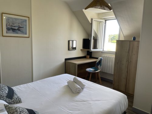 chambre double pas chère à sauzon
